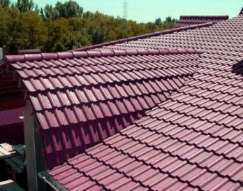 Чем покрыть крышу на даче: выбор материалов