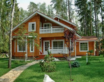 Участок в лесу