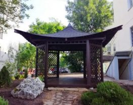 Беседка деревянная в восточном стиле 2621 Беседка деревянная в восточном стиле 2621