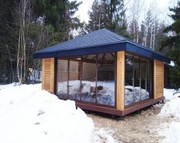 Беседка застекленная премиум 2618